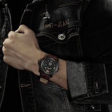 Load image into Gallery viewer, Men's Leather Strap Waterproof Wristwatch