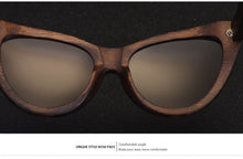 Load image into Gallery viewer, Women&#39;s Sunglasses Wooden