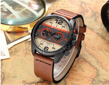 Load image into Gallery viewer, Men's Leather Quartz Wristwatch