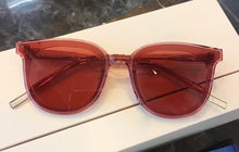 Load image into Gallery viewer, Women&#39;s Sunglasses Fashion Retro V