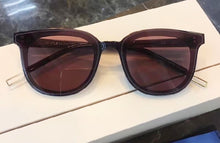 Load image into Gallery viewer, Women's Sunglasses Fashion Retro V
